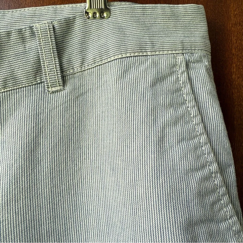 Women’s Striped Gap Girlfriend Khakis Size 10R - Picture 6 of 14